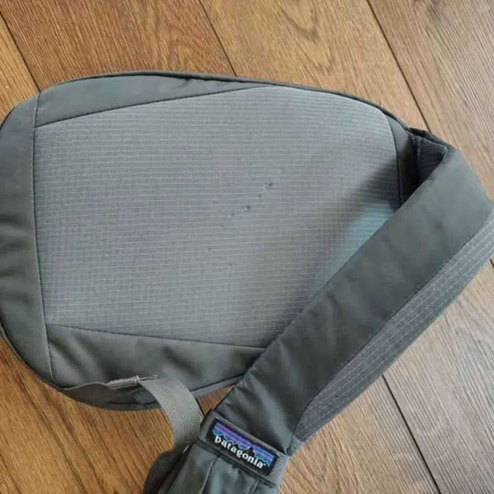 Unbranded this bag